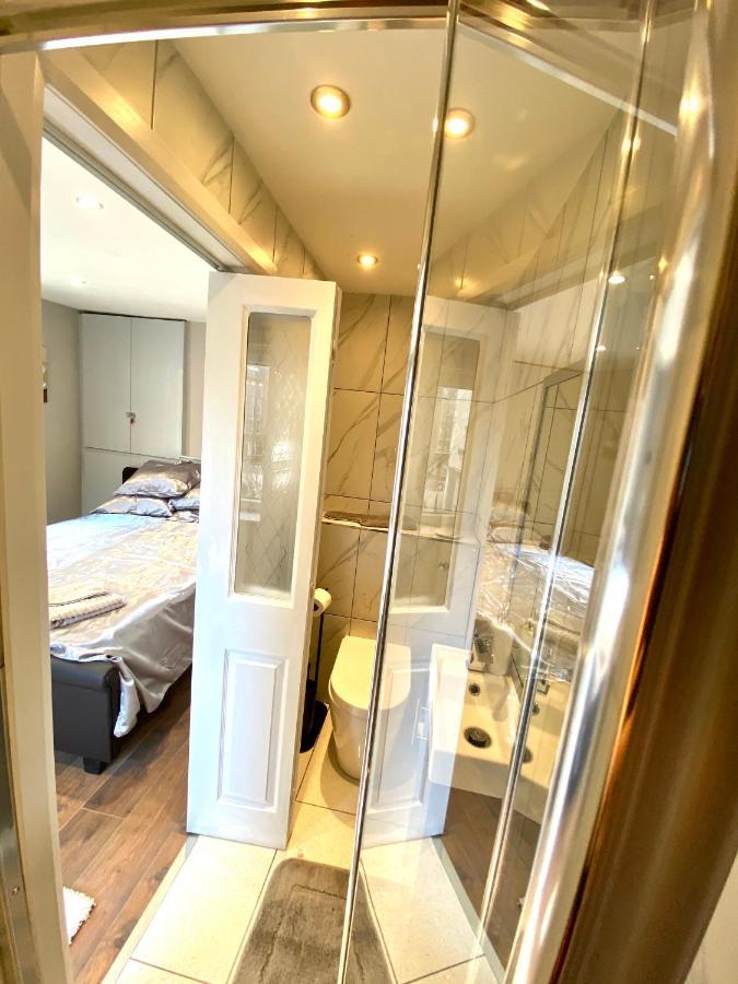 Modern Stylish Apartment At Brighton Station Eksteriør billede
